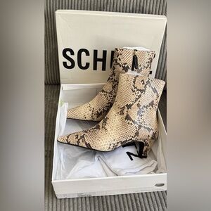 SCHUTZ Dellia booties Snakeskin Pattern leather size 10